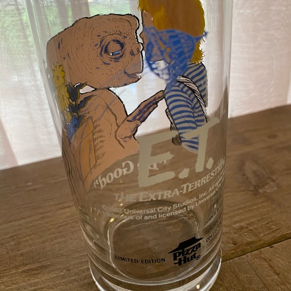 1982 universal studios glass E.T collectors cup - Picture 5 of 6